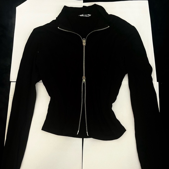 FASHION NOVA ZIPPER TOP - Picture 4 of 7